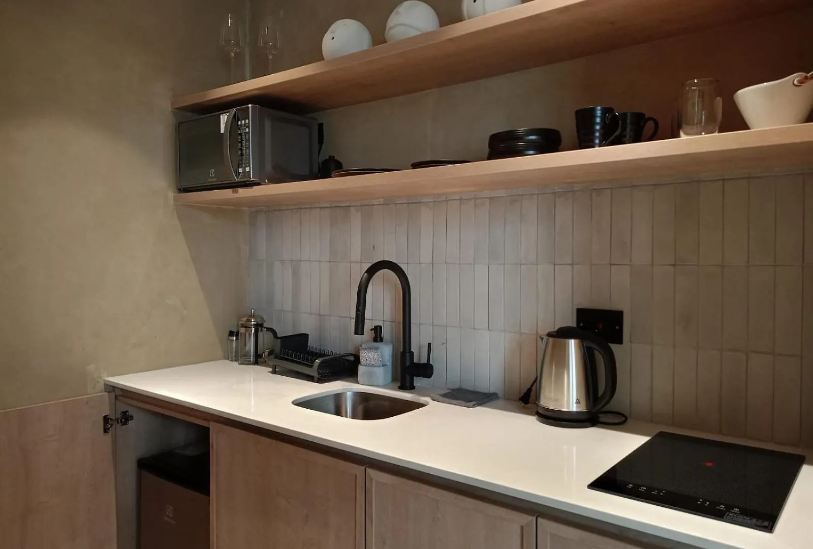 Casa Tokyo Manila By Xcay Home Medellin Apartment