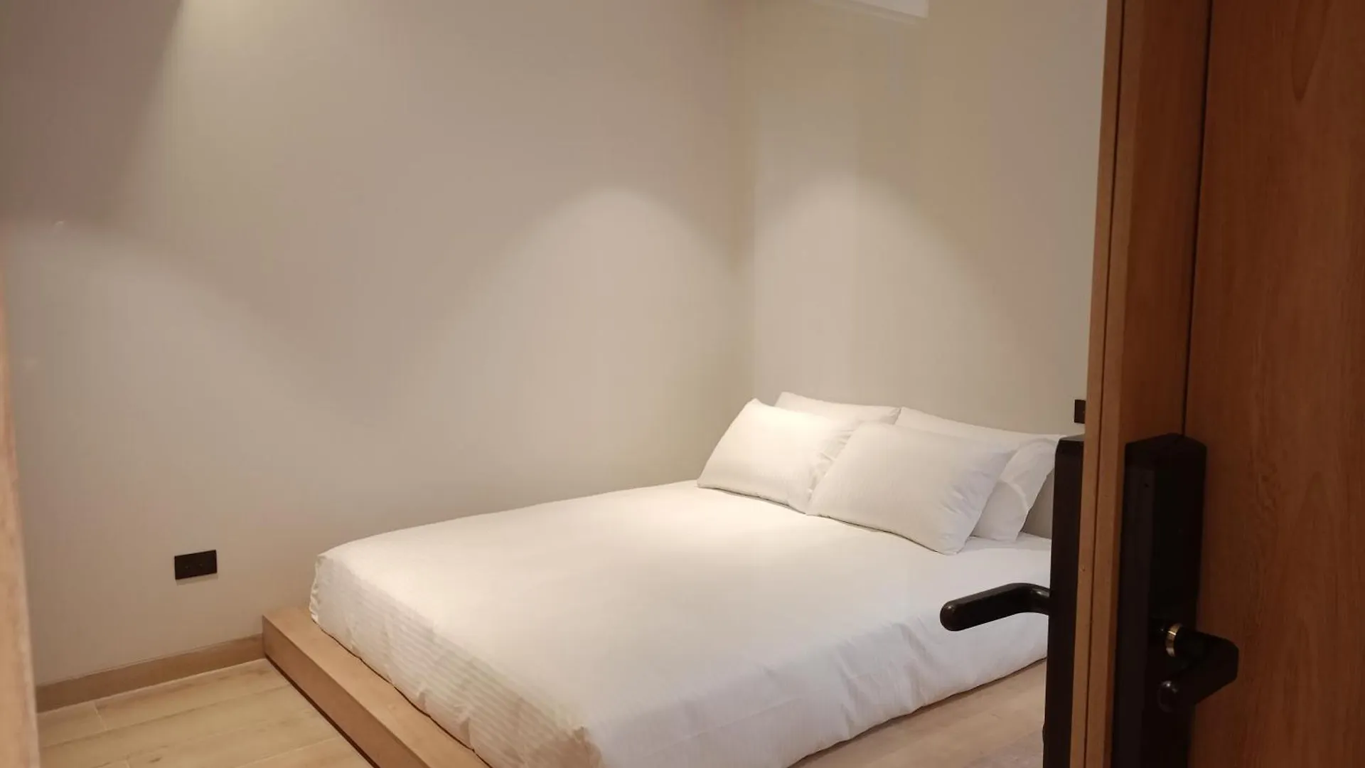 Casa Tokyo Manila By Xcay Home Medellin Colombia